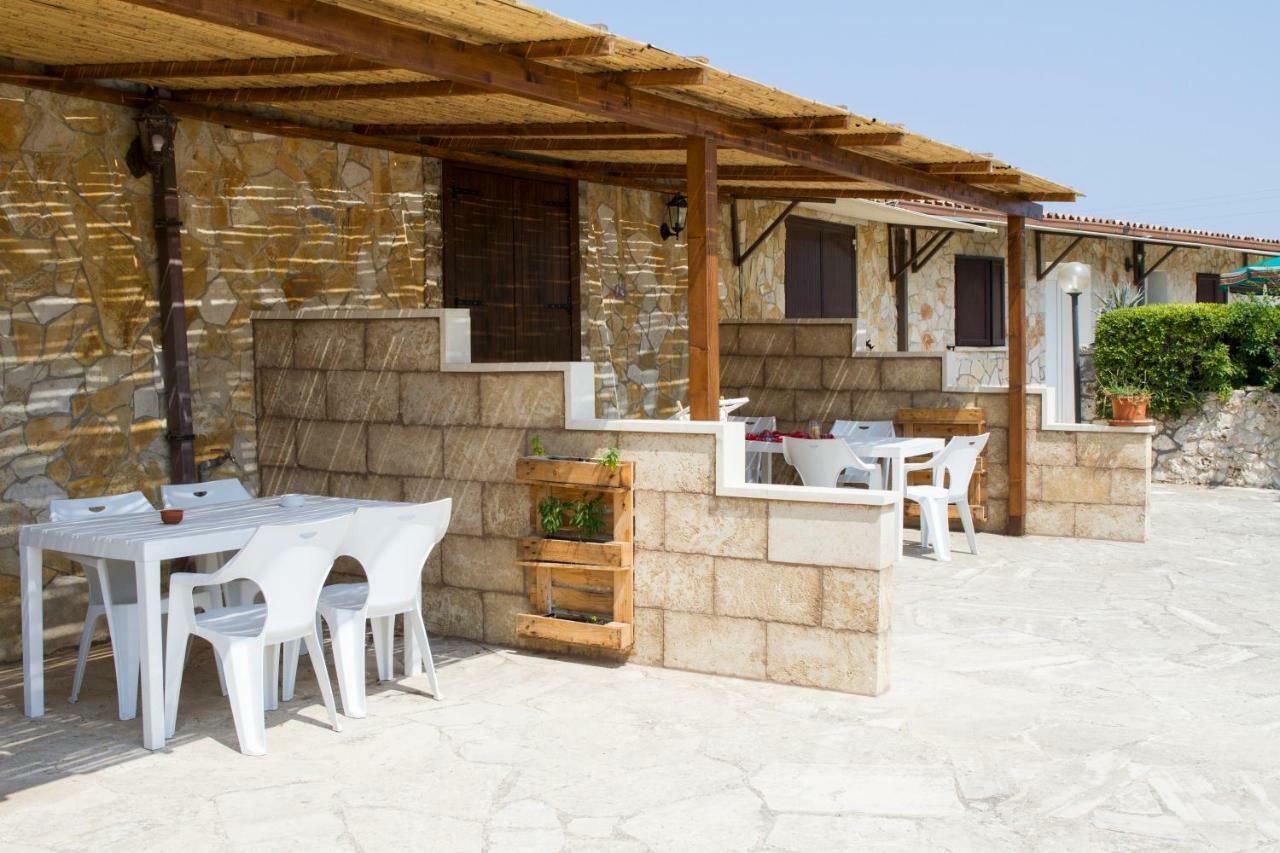 Residence Conchiglia San Giovanni Santa Cesarea Terme Exterior photo